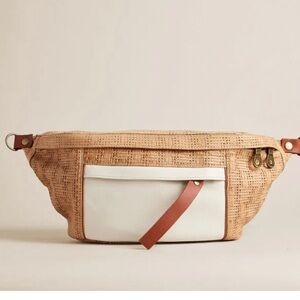 Cross Your Heart Sling